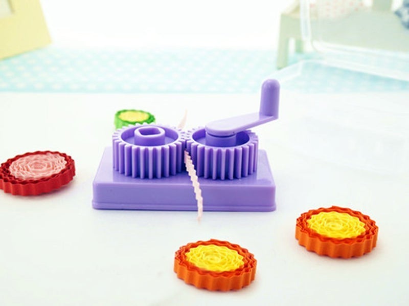 LUTIONS Cuziss Purple Hand-operated Quilling Crimper, Paper Slip Wave Shape Making Tool DIY Making Tool, Quilling Tool with Little Storage Case - Image 4