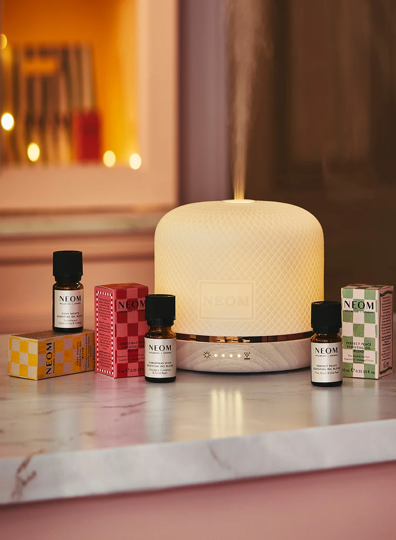 نيوم أورجانيكس Christmas Wish Essential Oil Blend 10Ml