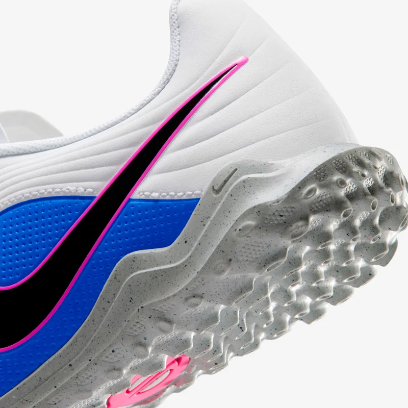 Nike White Kids' Tiempo Maestro Club Indoor Court Football Shoes  | Best Price UAE