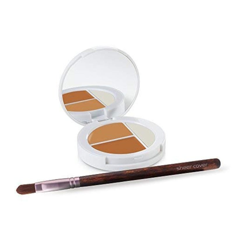 Sheer Cover Studio Conceal & Brighten Concealer- Highlight Trio Tan/Dark Shade Two-Toned Concealers Shimmering Highlighter Tan/Dark Shade with Concealer Brush - Image 1
