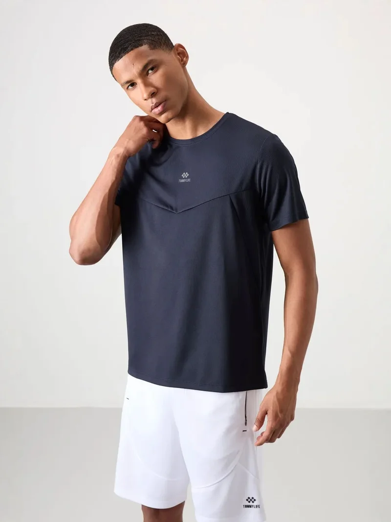 تومي لايف TOMMY Men's Solid Polyester Crew Neck T-Shirt