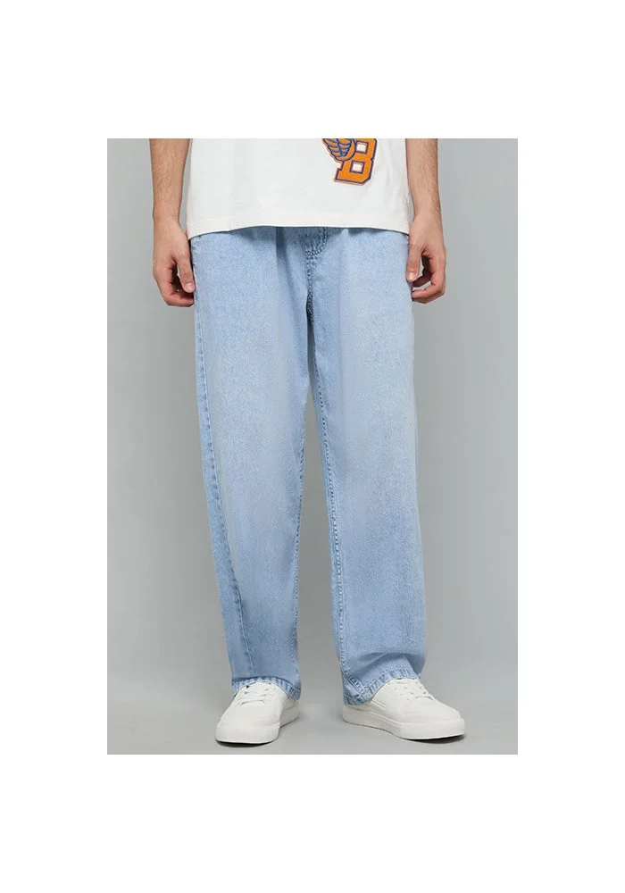 R&b Washed Relaxed Fit Jeans with Button Closure