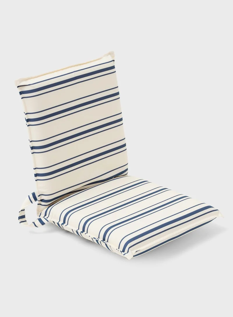 SUNNY LIFE The Resort Lean Back Beach Chair Coastal Blue