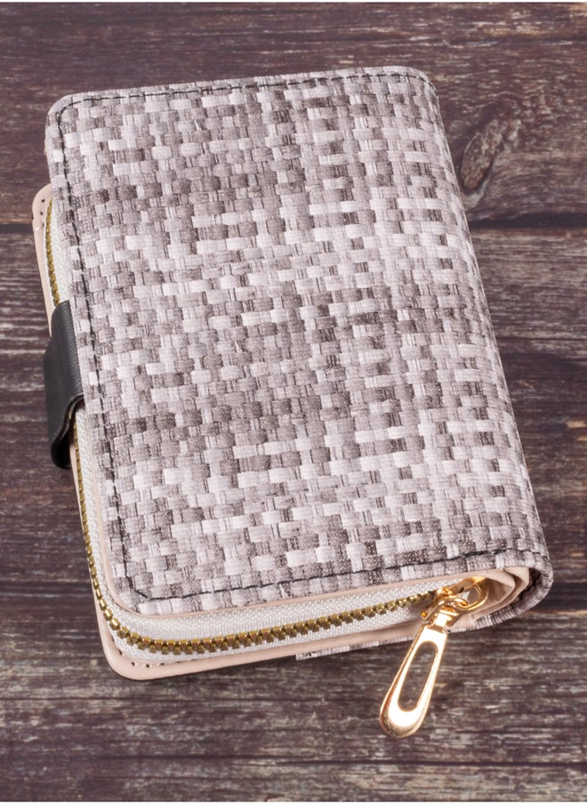 Leather Flip Wallet & Card Holder with Multiple Pockets and Zipped