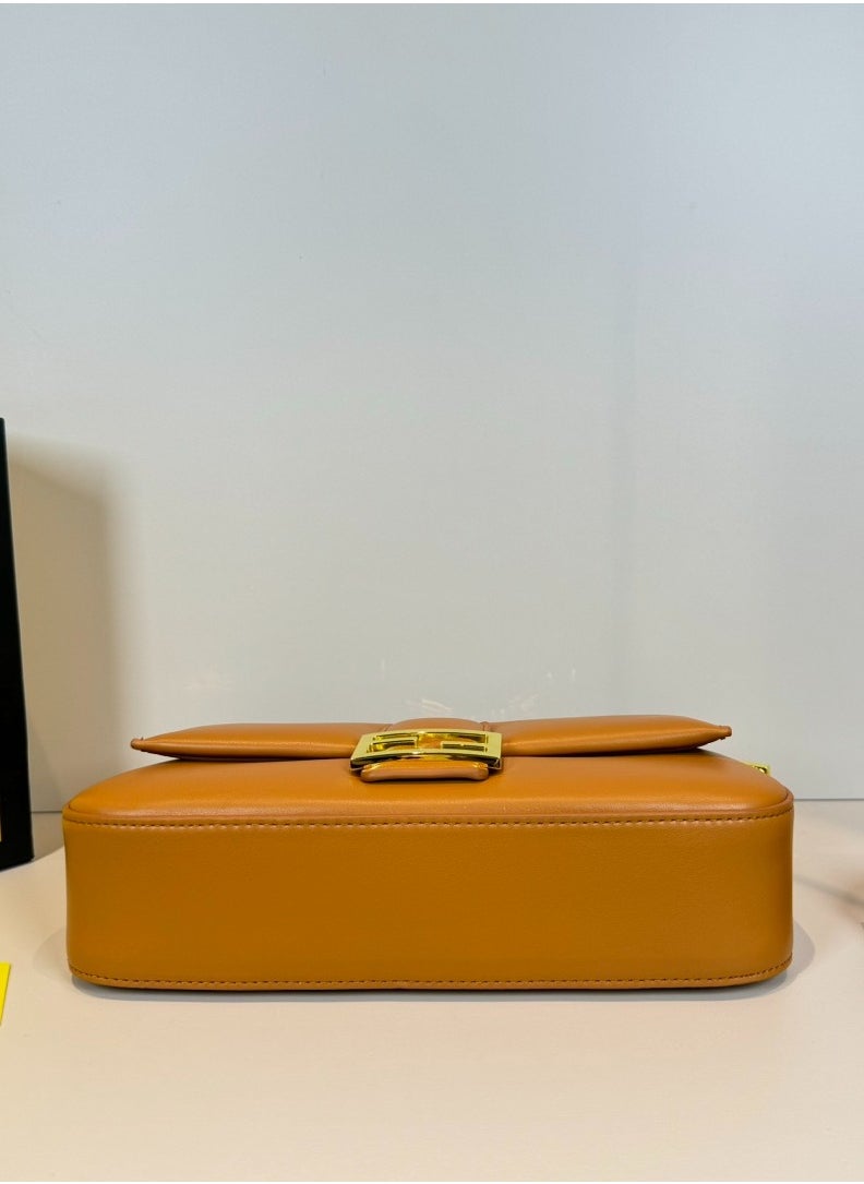 Fendi Rx - Baguette Leather Shoulder Bag - Image 1