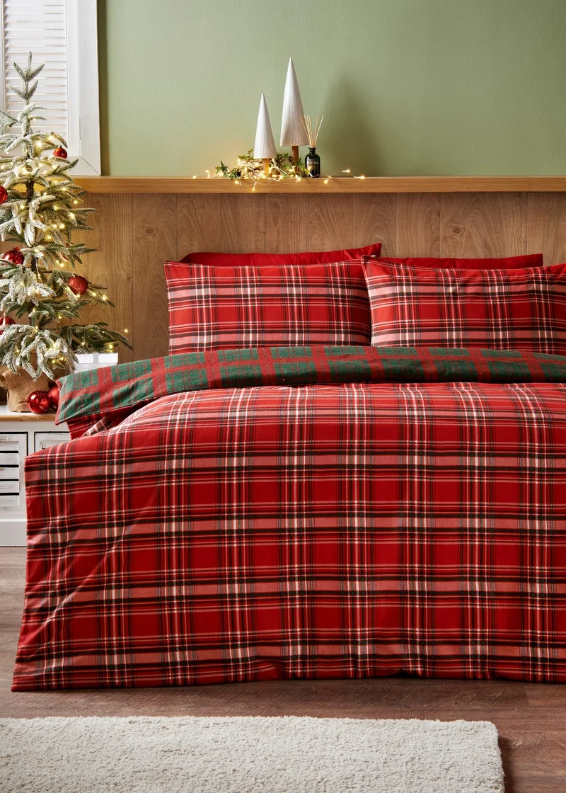 ماتلان Red Check Duvet Set