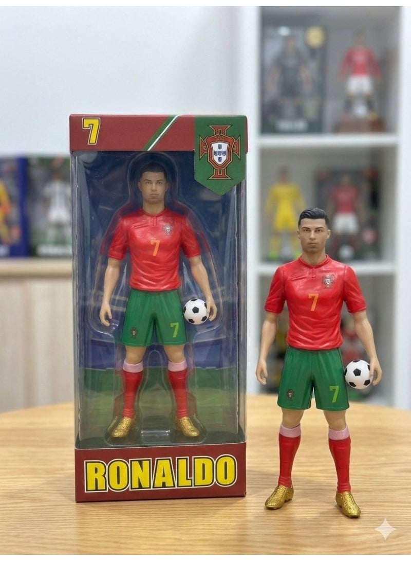 تمثال كريستيانو رونالدو لكرة القدم رقم 7، زي منتخب البرتغال - Image 1