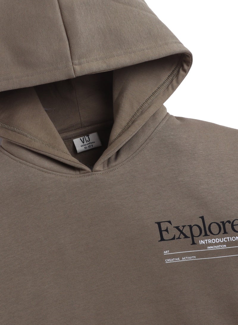 فكتور اند جين هودي أولادي مطبوع عليه عبارة استكشف بلون الزيتون - Image 5