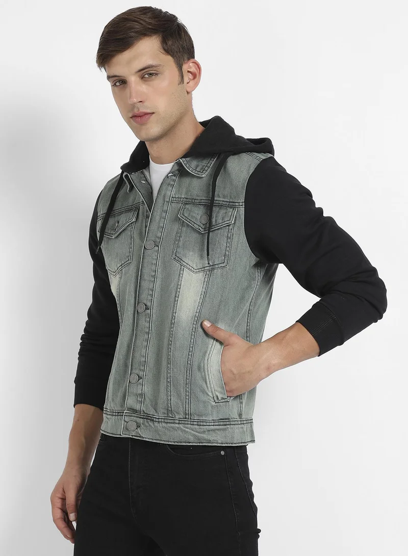 Campus Sutra Men's Grey & Black Light-Wash Denim Jacket With Sweatshirt Sleeve