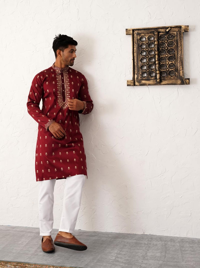Jompers Men's Chikankari Embroidered Kurta in Rich Maroon - Image 4