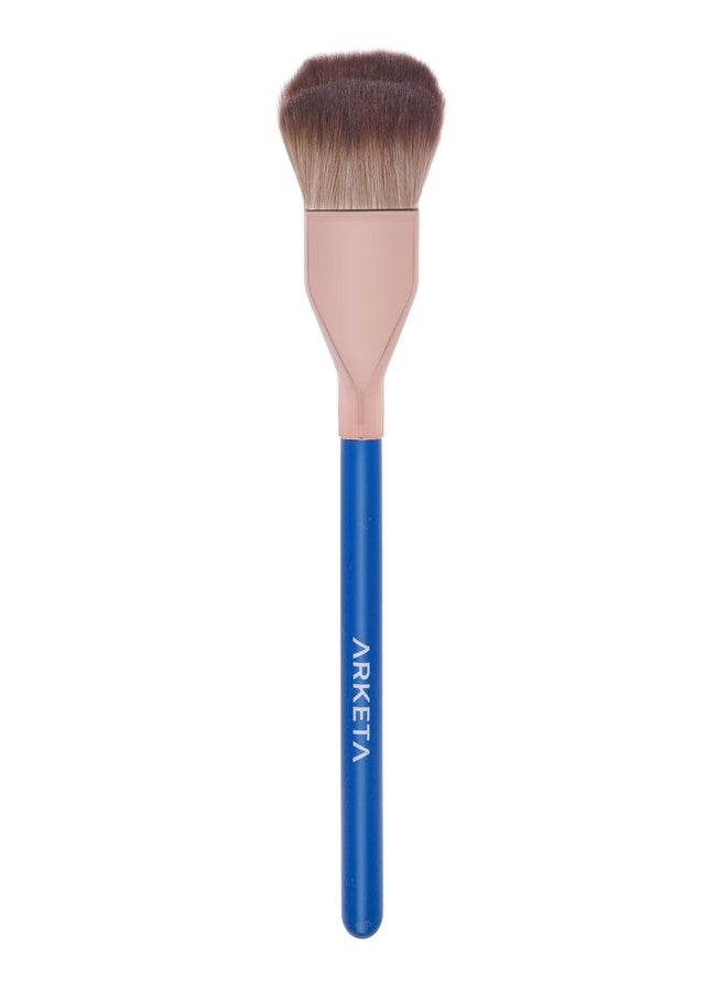 Arketa Cosmetics Double Dome Foundation Blender Brush - Image 1