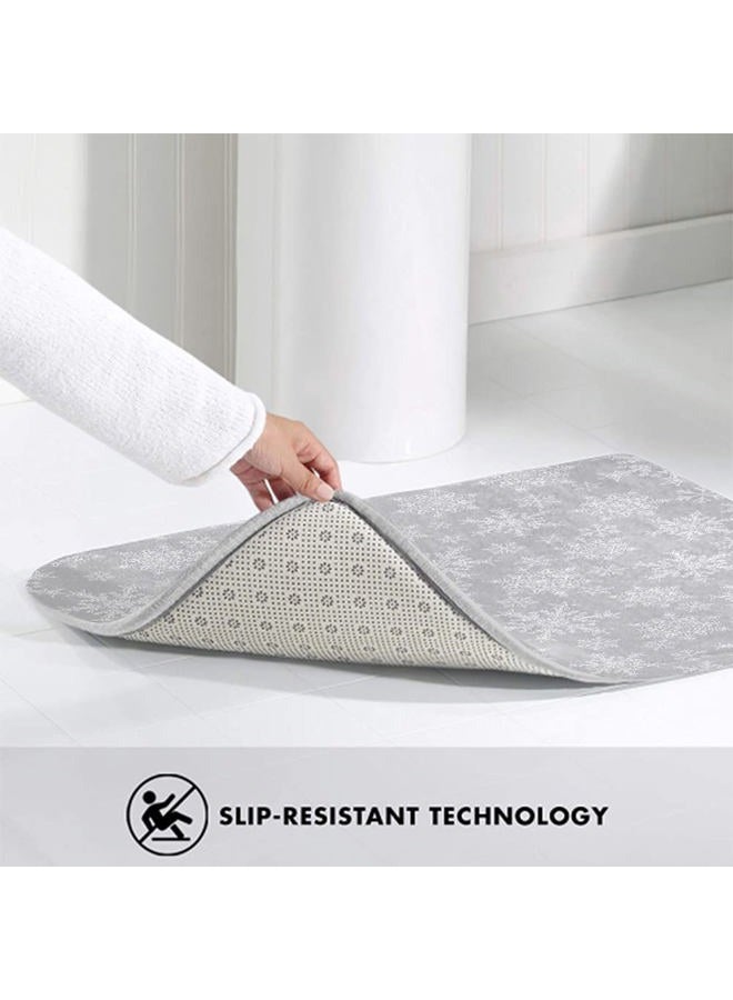 rouihot Bath Mats for Bathroom Decor Christmas Snowflakes White on Gray Cozy Washable Floor Rug Carpets Bath Rug Mat Non Slip Backing 20x30 Inches for Indoor Bedroom Kitchen - Image 5