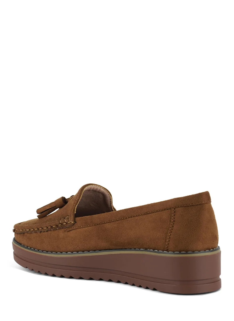 London Rag Daiki Platform Lug Sole Tassel Loafers In Tan