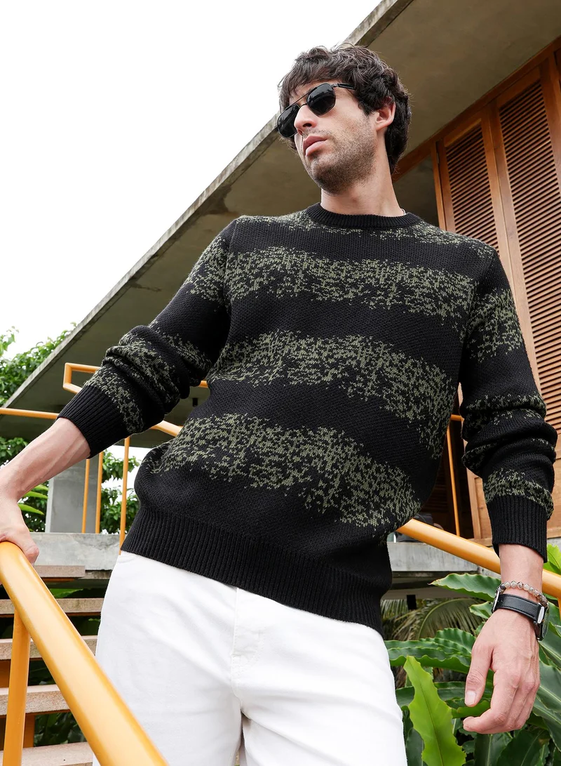 كامبوس سوترا كنزة رجالية بنمط جاكار من نسيج محبوك بلون أخضر زيتوني