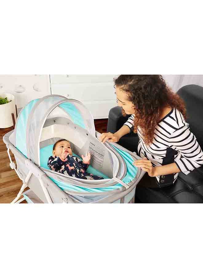 Dream On Me - Karley Bassinet - Blue/ Grey - Image 1