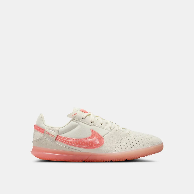 Nike Kids' Jr. Streetgato Football Shoe (Older Kids)