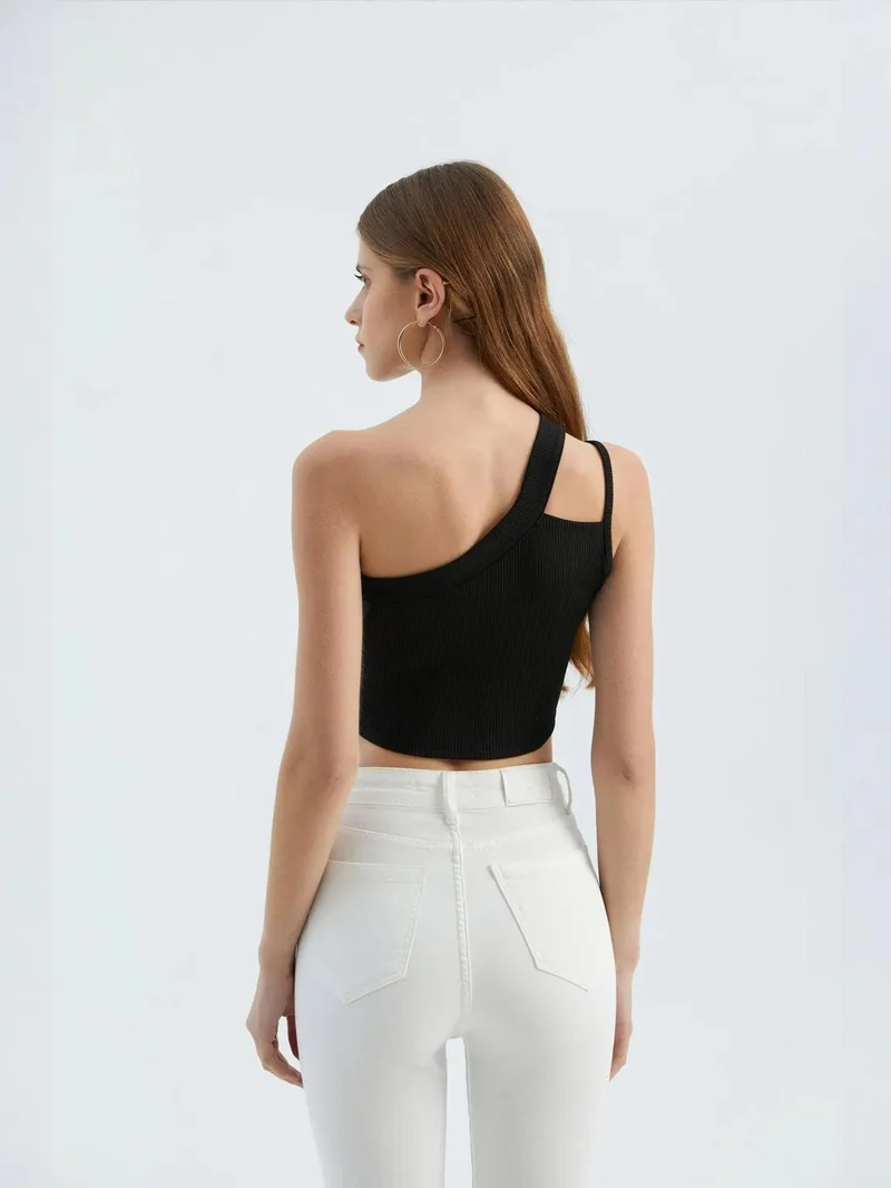 HICCUP One Shoulder Cut Out Crop Top