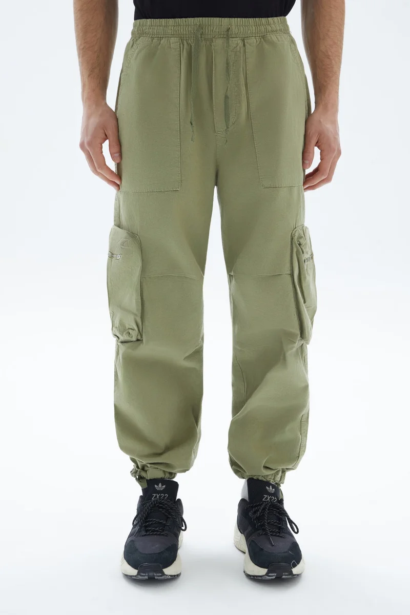 Wecre8 Khaki Plain Cargo Pants By WECRE8