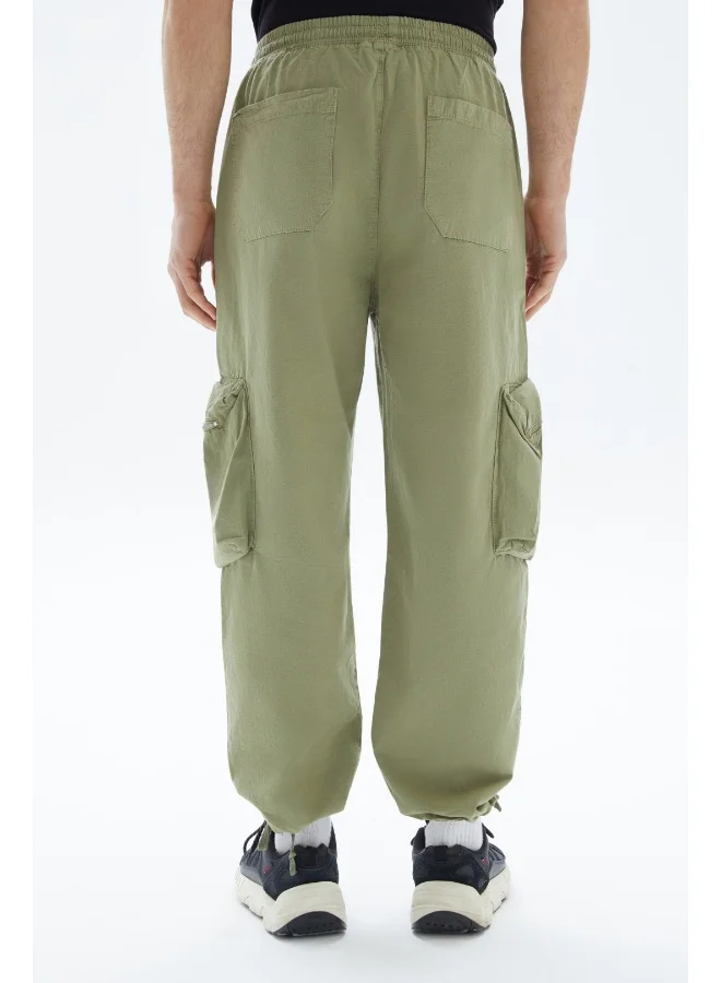 Wecre8 Khaki Plain Cargo Pants