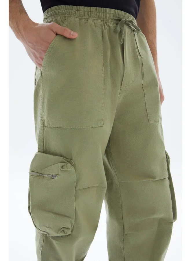 Wecre8 Khaki Plain Cargo Pants