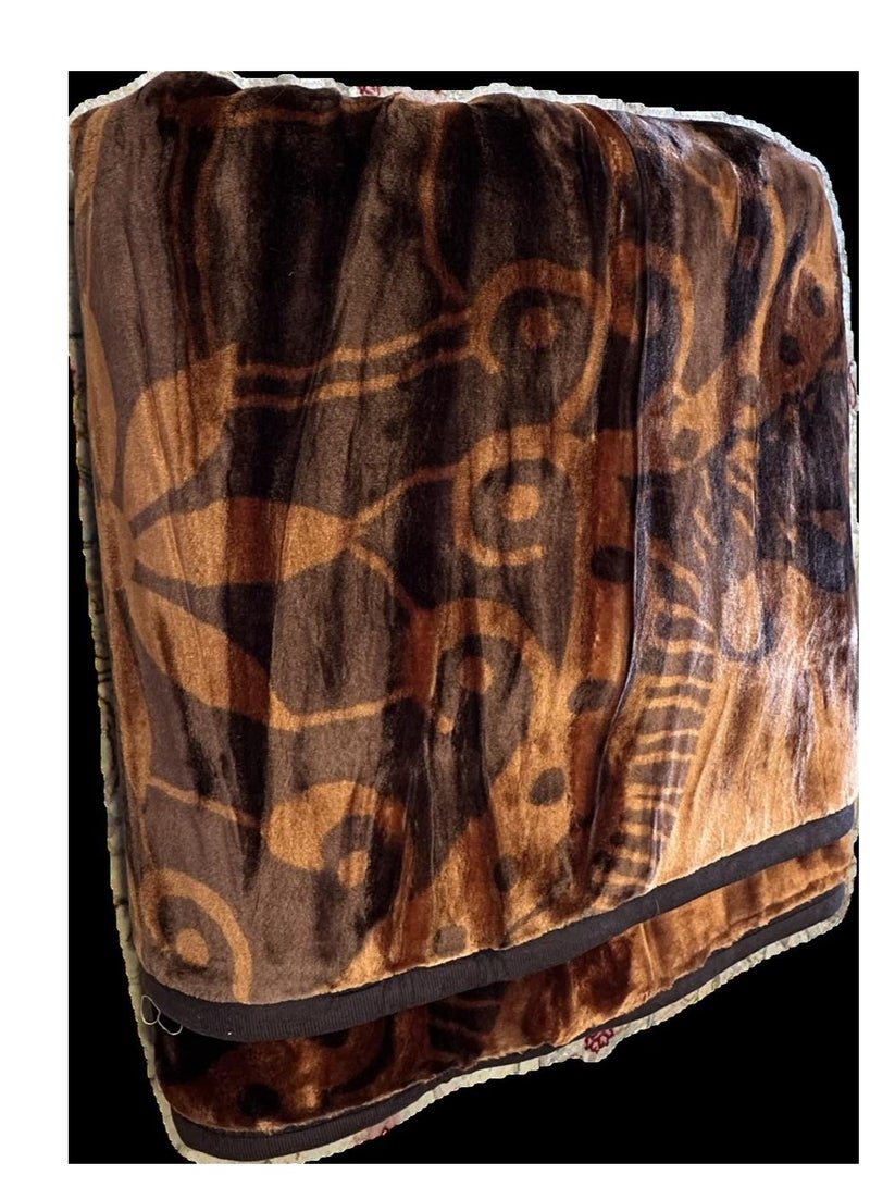 MAARYA GOLD 2 PLY SUPER SOFT EMBOSSED BLANKET - Image 3