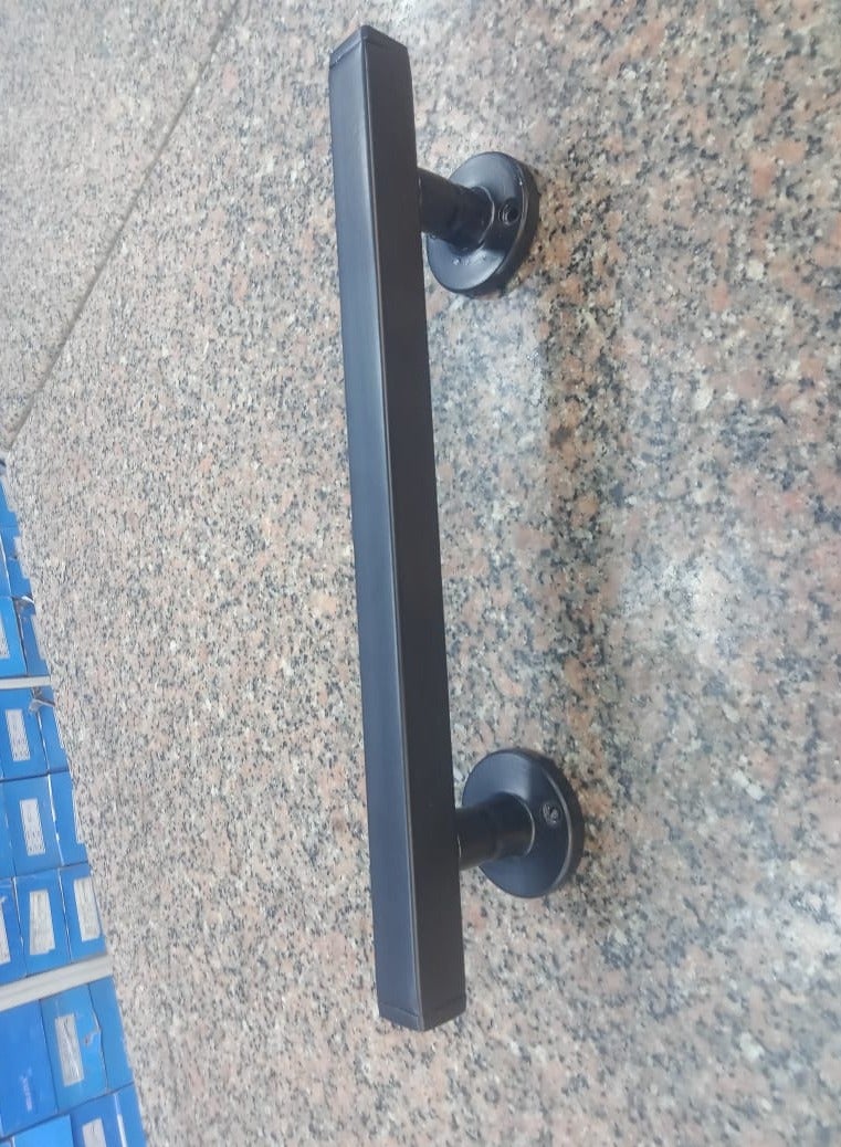 مقبض باب معدن عالي الجودة بلون اسود ماط - Image 1