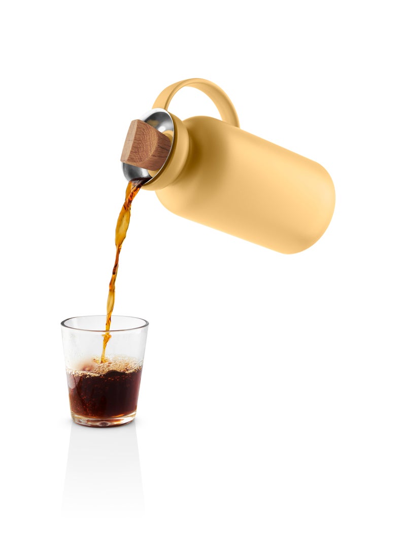 Eva Solo EVA SOLO Silhouette vacuum jug 1.0 l GOLDEN SAND  - Image 1