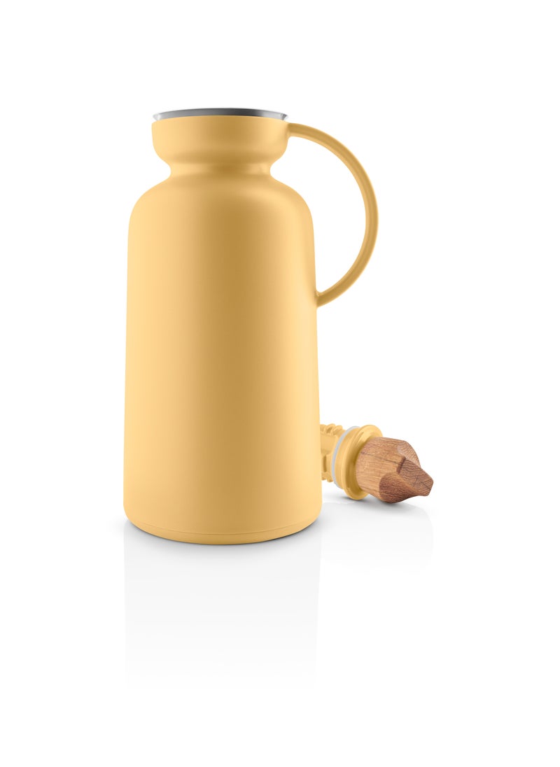 Eva Solo EVA SOLO Silhouette vacuum jug 1.0 l GOLDEN SAND  - Image 3