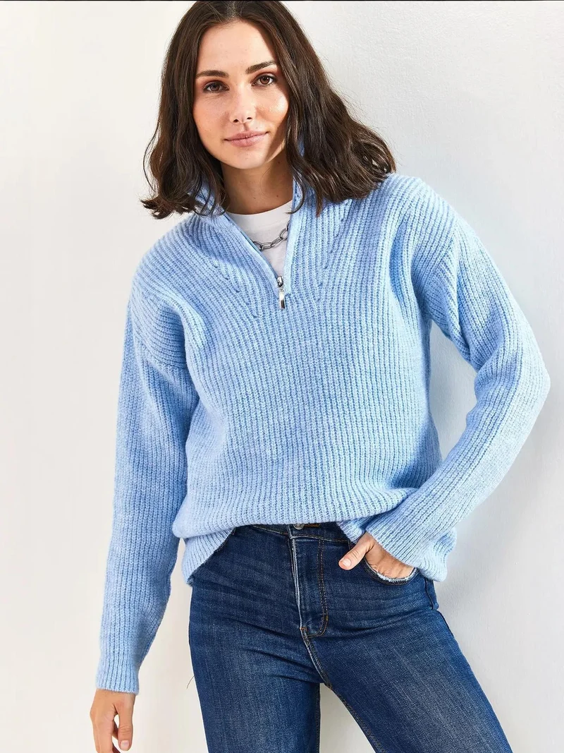 Bianco Lucci LUCCI Oversized Textured Knit Sweater with Zipper Collar