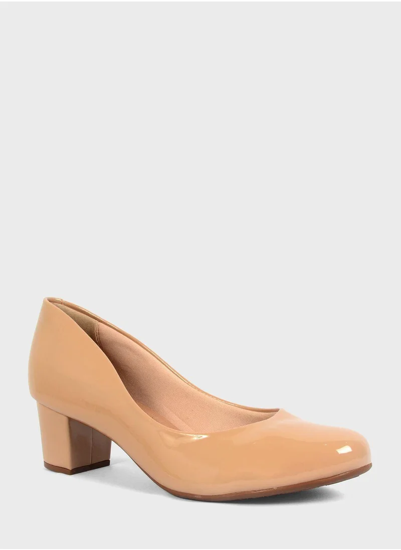 بيرا ريو Adrianna Platform Pumps