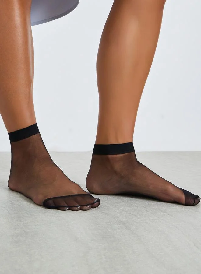Styli Pack of 4 - Black Sheer Ankle Socks