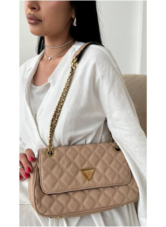 A distinctive Guess bag for women - pzsku/ZE86FA9703297B20CBB15Z/45/_/1735393823/41ad83a6-b2fc-4619-8b89-d37d217bfc36