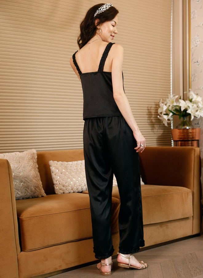 STREET 9 طقم بلوزة وبنطلون بكشكشة للنساء باللون الأسود - Image 5