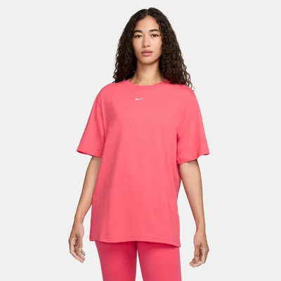 نايكي Women's Sportswear Essential T-Shirt