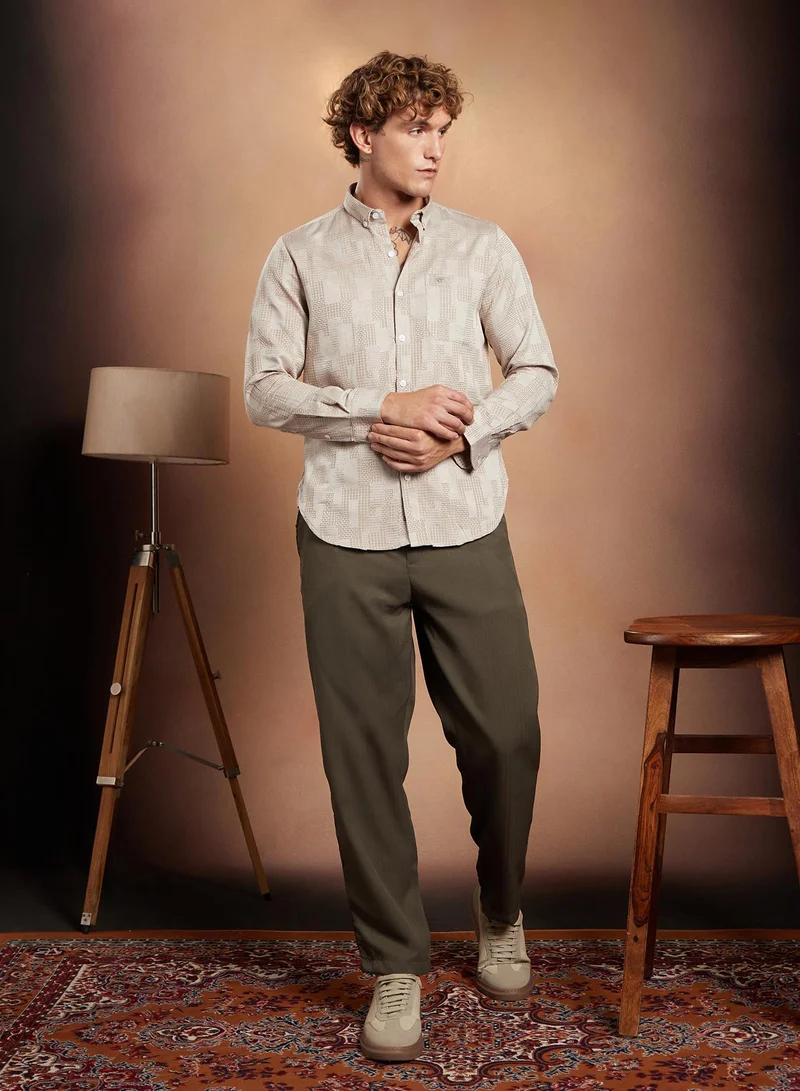 Campus Sutra Campus Sutra Men's Sand Beige Weave-Block Regular Shirt For Casual Wear | Spread Collar | Long Cuffed Sleeves | Button Closure | Shirt Crafted With Comfort Fit For Everyday Wear
