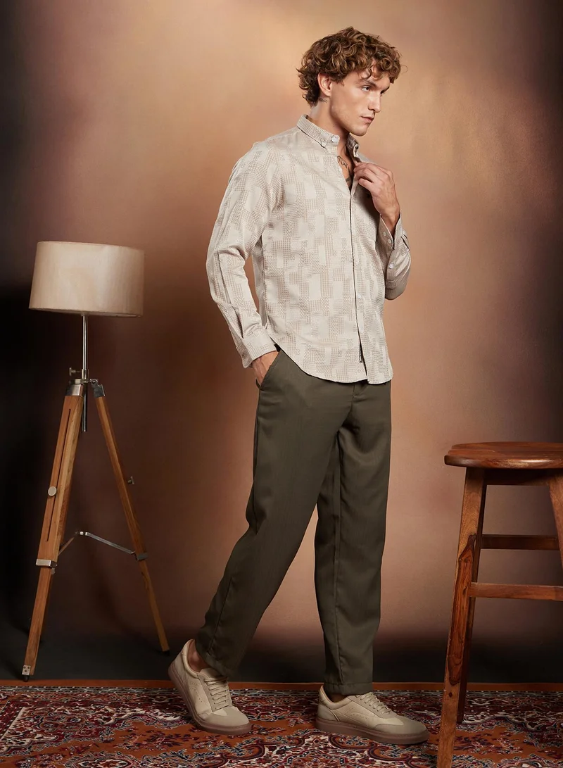 Campus Sutra Campus Sutra Men's Sand Beige Weave-Block Regular Shirt For Casual Wear | Spread Collar | Long Cuffed Sleeves | Button Closure | Shirt Crafted With Comfort Fit For Everyday Wear