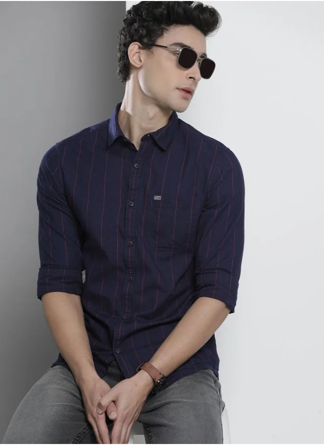 شركة المرآب الهندية Men Slim Fit Checkered Full Sleeves Spread Collar Casual Shirt