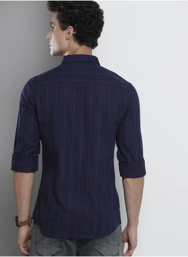 شركة المرآب الهندية Men Slim Fit Checkered Full Sleeves Spread Collar Casual Shirt