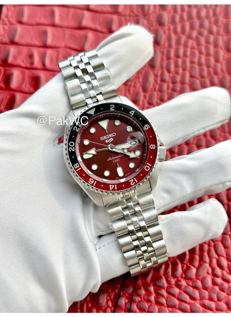 Seiko 5 Sports Limited Edition GMT SSK031K1 Men’s Watch, Red & Black Bezel 42.5mm Case 100M WR Automatic  - Image 4
