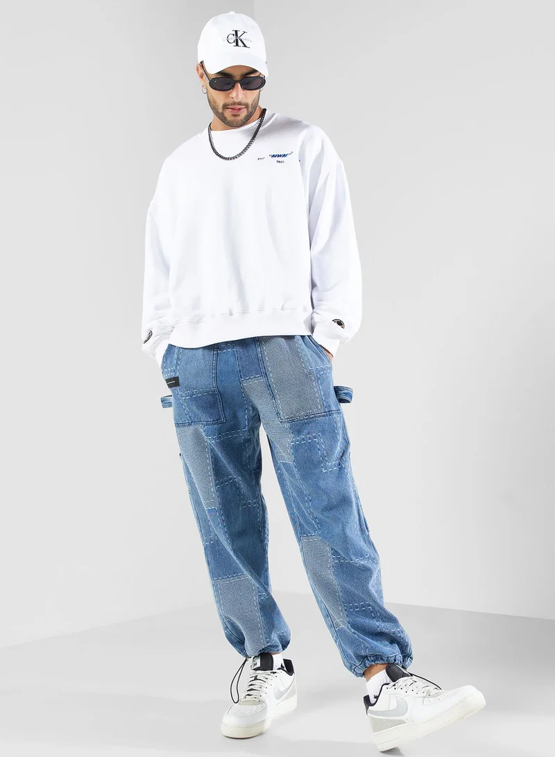 mod wave movement Essential Sweatshirt