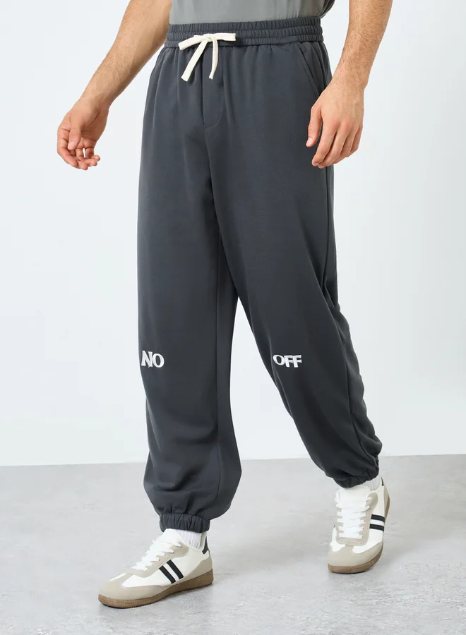 Styli Styli Men Cuffed Relaxed Fit Joggers with Drawcord