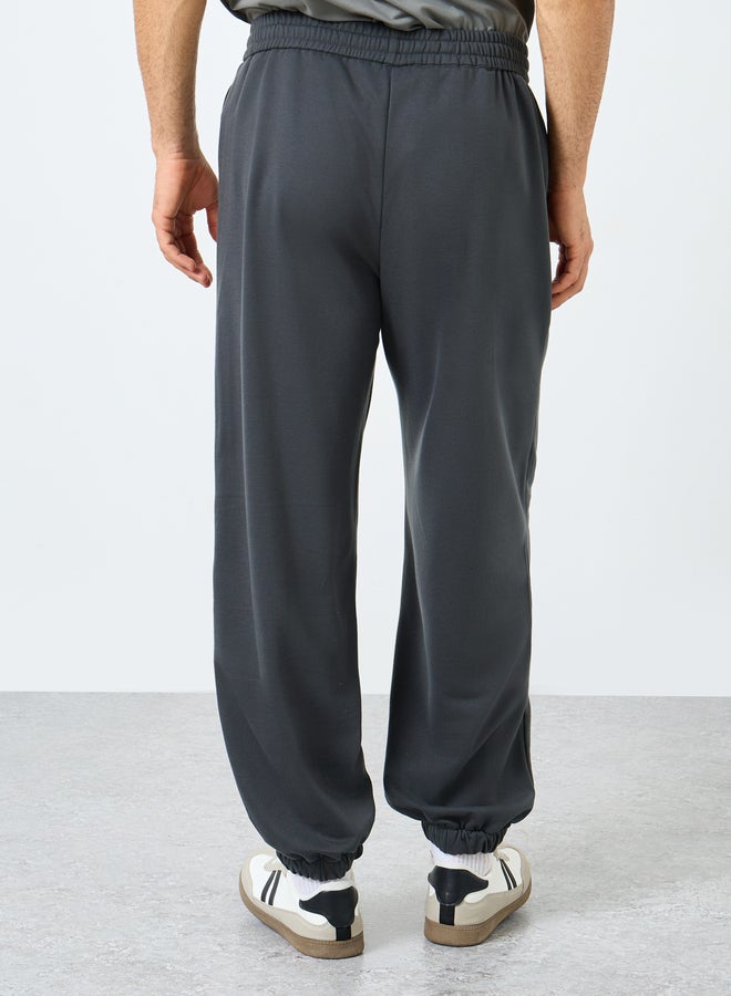 ستايلي بنطال جوغر بقصة مريحة - Image 4