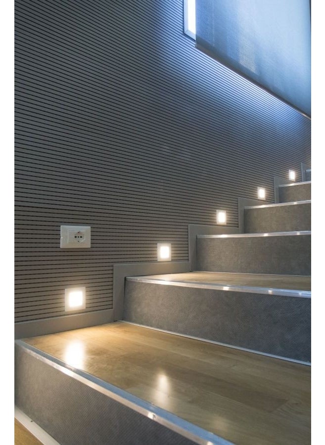 Full Rayon Matte Black Chrome Case 3 Watt Square Sensorless White Light Indoor Stair and Step Luminaire