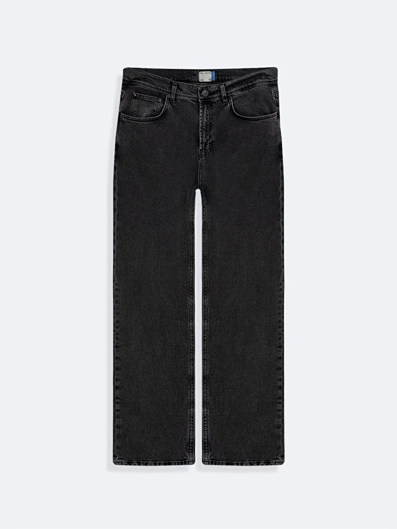 Lioren Mid Waist Jeans
