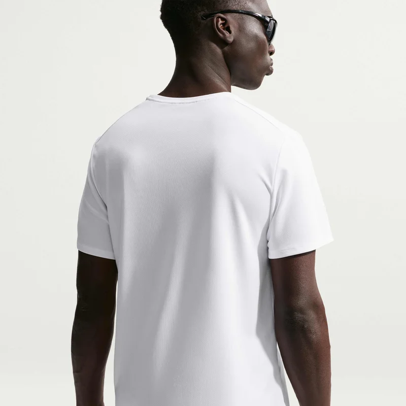 Nike Men's Miler Dri-FIT UV Running T-Shirt