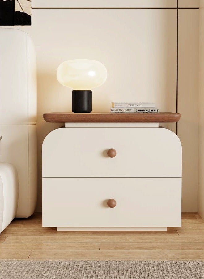 سي آند سي هوم طاولة سرير جانبية من الخشب الصلب بتصميم عصري متعدد الأغراض مع حافة مستديرة وتصميم بسيط ومغلفة بالجلد ودرجين وقاعدة من الخشب الصلب المتين وخزانة تخزين لغرفة المعيشة وغرفة النوم 50 × 40 × 50 سم - Image 3