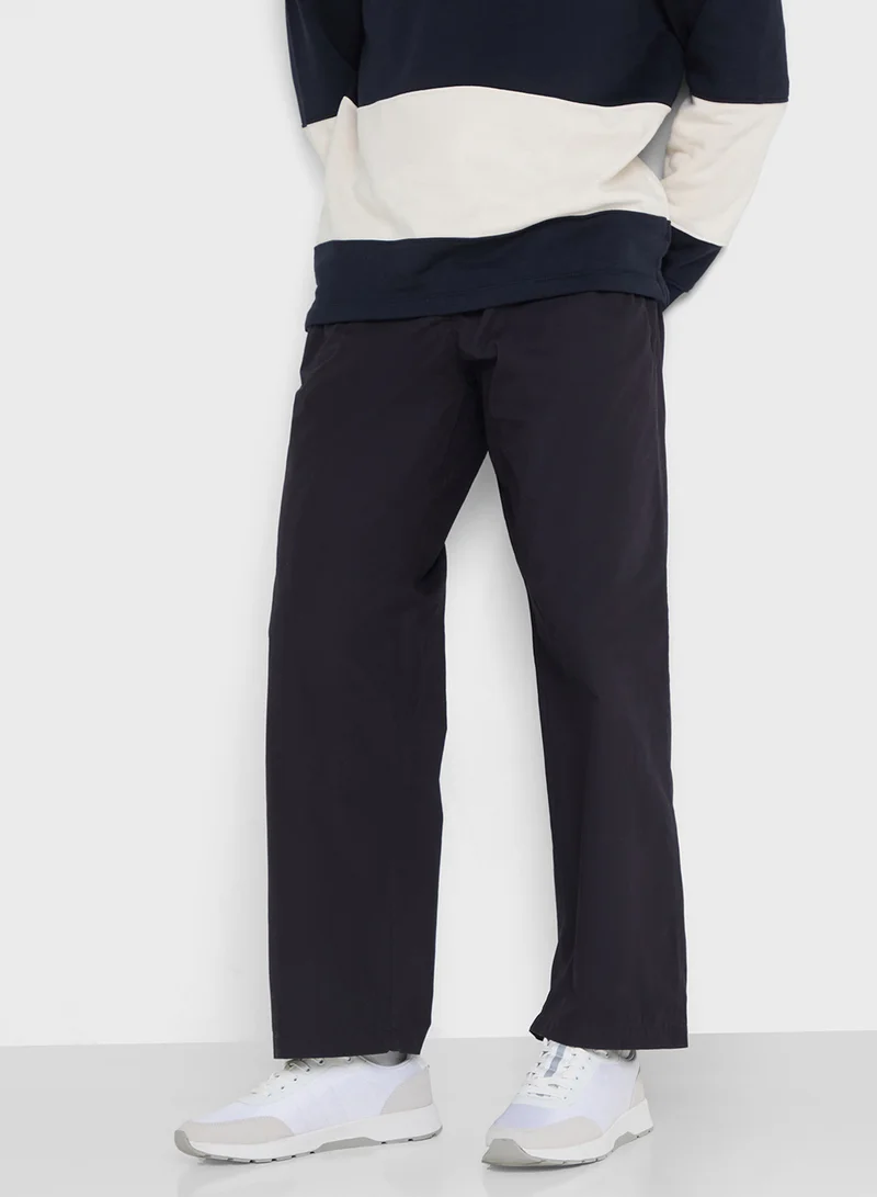 Robert Wood Casual Sneakers