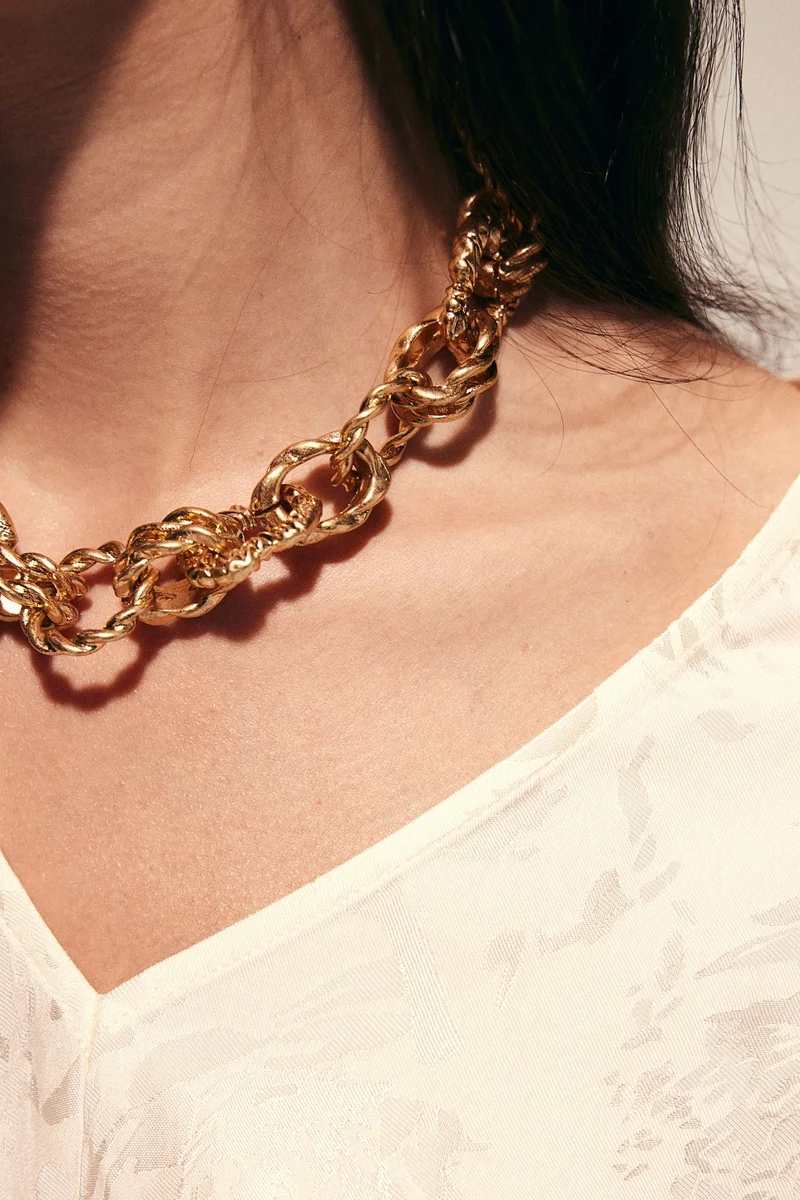 H&M Short Necklace