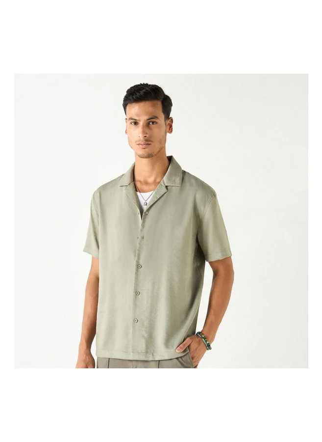 ايكونيك Relaxed Fit Button Down Shirt