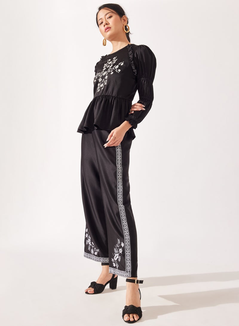 ذا ليبل لايف بلوزة مطرزة بالزهور - Image 2